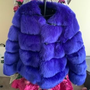 Women’s Faux Fur NWT XL